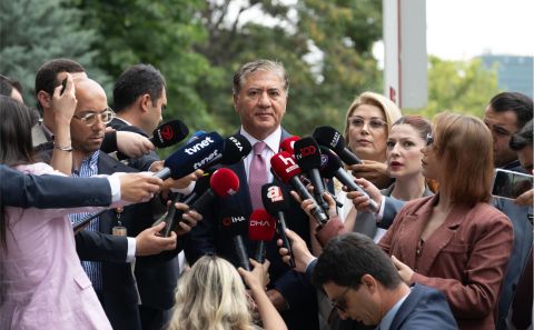 Yeni Parti'nin kuruluş dilekçesi İçişleri Bakanlığına verildi