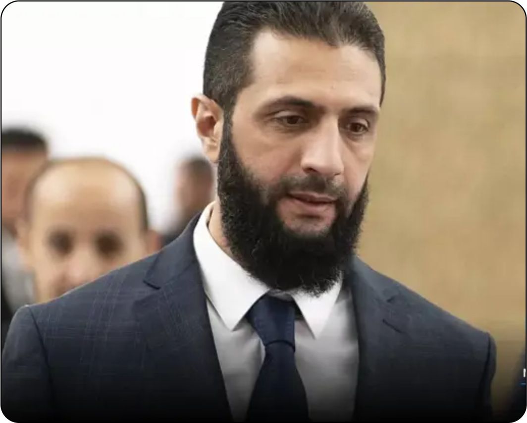 Suriye dört cephede alarmda; İsrail hareketliliği, sınır hattına askerî yığınak, Şam'da SDG trafiği, Hama'da darbe iddiası