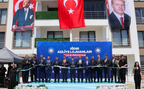 ADALET BAKANI GÜRLEK IĞDIR’DA ADLİYE LOJMANLARI AÇILIŞ PROGRAMINA KATILDI...