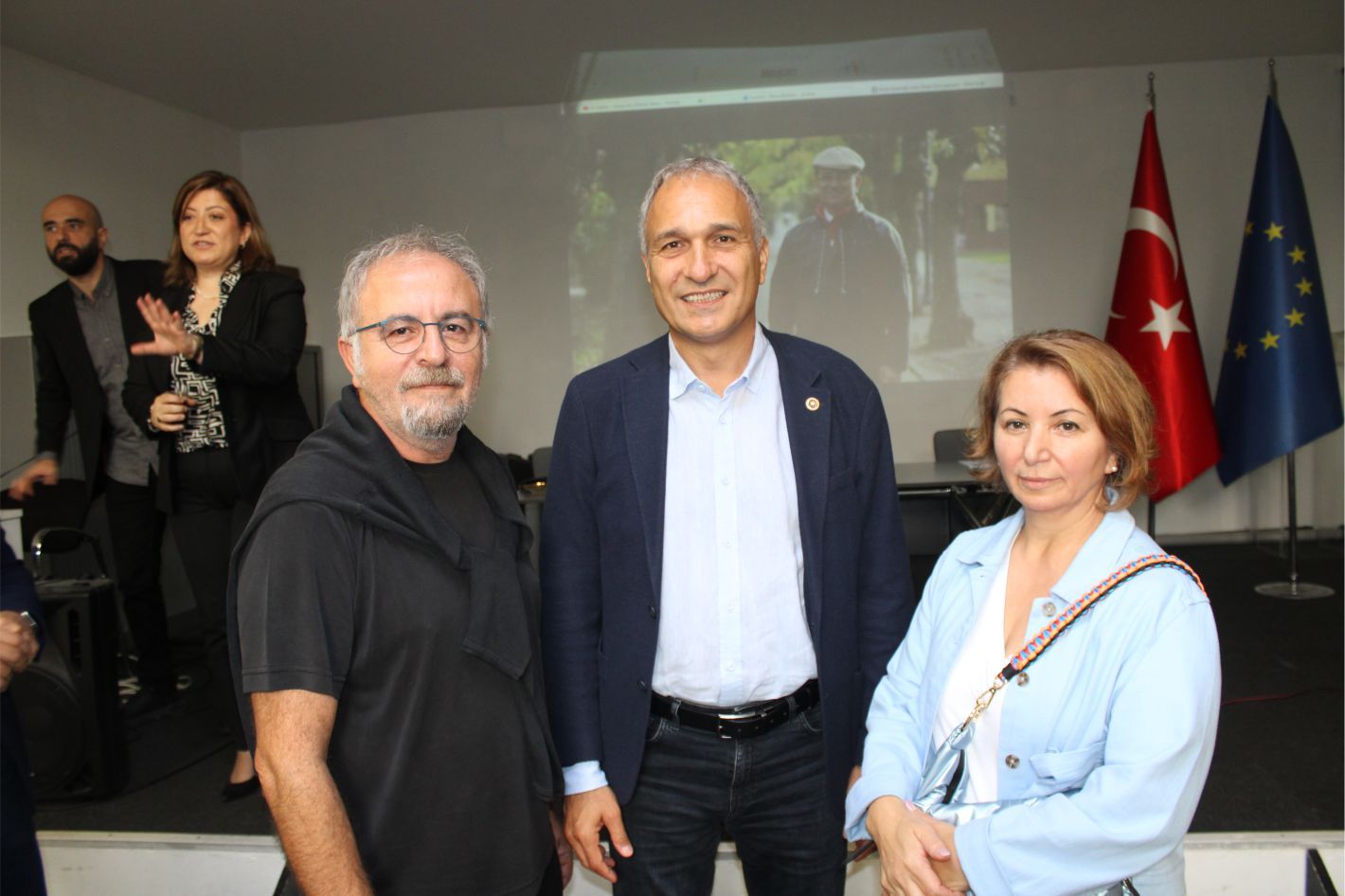 ‹ YENİ PARTİ BELÇİKA BİRLİĞİ › İLK BULUŞMALARINI BRÜKSEL VE LİMBURG’DE GERÇEKLEŞTİRDİ.