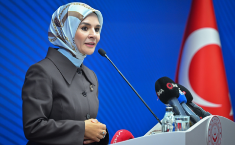 Fon krizinde Bakan Göktaş sessizliğini bozdu! İstifa resti çekti...
