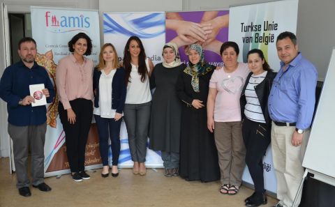 BRÜKSEL'DE 'AİLE İÇİ ŞİDDET' SEMİNERİ