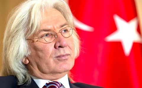 16 büyükelçinin görev yeri değiştirildi