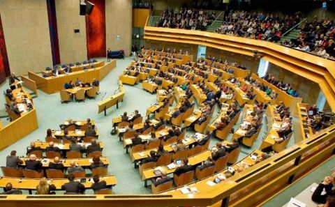 Hollanda Meclisi: Türkiyeâ€™ye AB yardımları dondurulsun