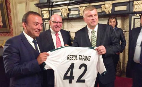 RESUL TAPMAZ KONYASPORâ€™U AĞIRLADI