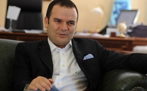 YAZAR KEMAL ÖZTÜRK:  