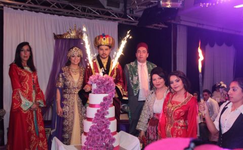 YILDIRIM AİLESİ EVLATLARI EYYÜP İÇİN TARİHİ VE MUHTEŞEM BİR KINA GECESİ GERÇEKLEŞTİRDİLER …