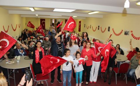 BRÜKSELâ€™DE 19 MAYIS COŞKUSU YAŞANDI