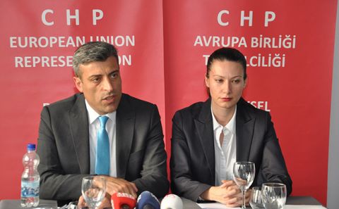 CHP'li Öztürk Yılmaz Brüksel'de konuştu: Adalet yürüyüşüne burada büyük bir sempati var