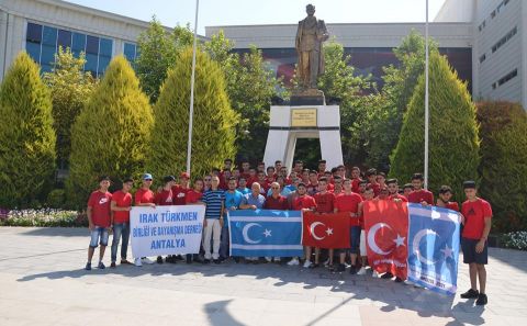 TÜRKMEN ÖĞRENCİLER ANAVATANLARINI YAKINDAN TANIMA FIRSATI BULDU