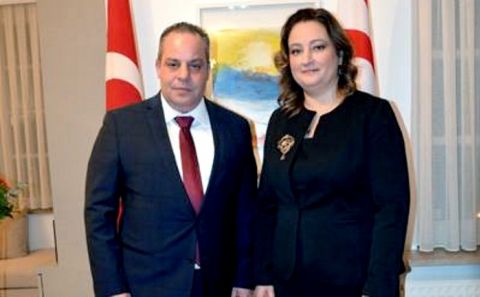 KKTC 34. YILDÖNÜMÜ BİR RESEPSİYON İLE KUTLANDI