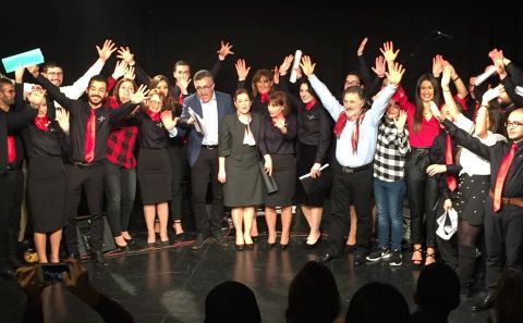 â€œADNAN KOTAOĞLU VE BELÇİKA GENÇ SESLER KOROSUâ€ MUHTEŞEM BİR KONSER VERDİ
