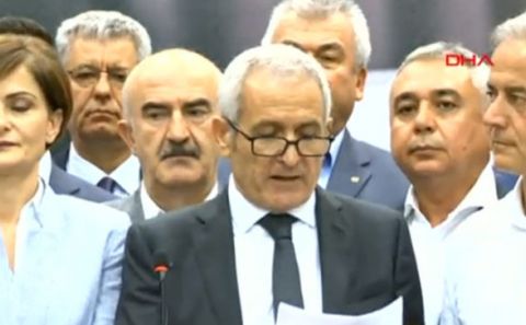 CHPâ€™de 59 il başkanından Kılıçdaroğluâ€™na destek