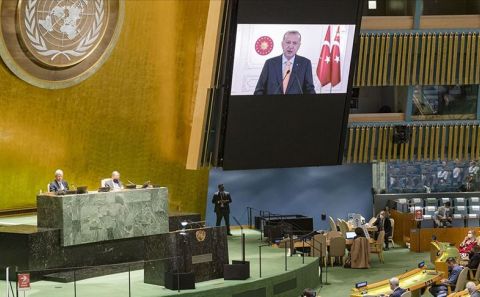 Cumhurbaşkanı Erdoğan'ın İsrail'e yönelik eleştirileri, BM'de İsrail Büyükelçisi'ne salonu terk ettirdi 