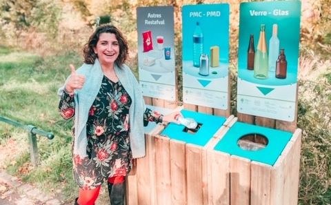 ~~Brüksel Bölgesi'ndeki bir parkta ilk kalıcı ayırma kutularının açılışı. Josaphat parkında Schaerbeek öncüsü.