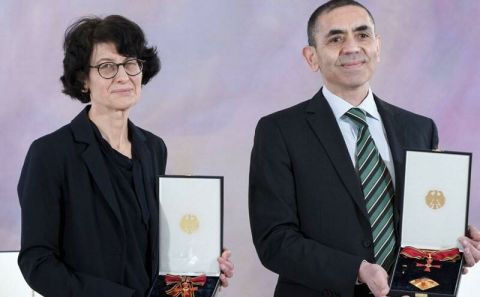 Uğur Şahin ve Özlem Türeciâ€™ye İspanyaâ€™dan büyük onur