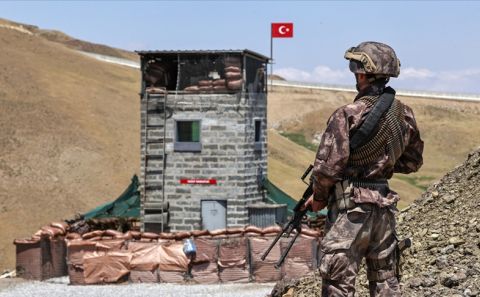 Özel Harekat İran sınırında nöbette