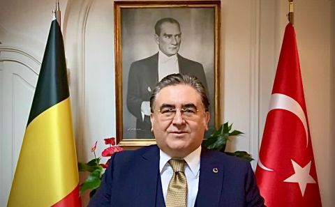 T.C. Brüksel Büyükelçisi Dr. Hasan Ulusoyâ€™un, Belçikaâ€™da Yaşayan Vatandaşlarımıza Muhatap 29 Ekim Cumhuriyet Bayramı Mesajı