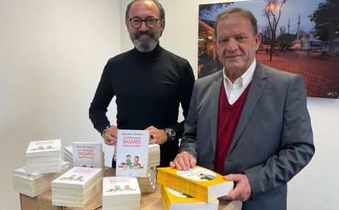 ÖRNEK DAVRANIŞ 'BEY DÖNER FİRMASI'NDAN EĞİTİME DESTEK
