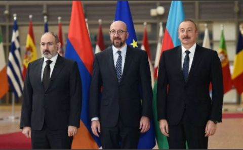 Azerbaycan ve Ermenistan, barış görüşmeleri için anlaşmaya vardı