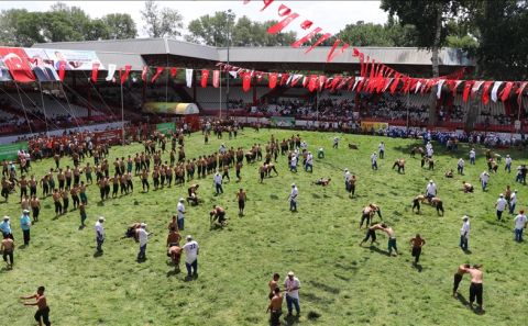 661'inci Tarihi Kırkpınar Yağlı Güreşleri'nde başpehlivanlar çayıra çıkıyor
