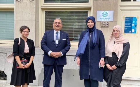 ~BÜYÜKELÇİ SAYIN ULUSOY'UN MAARİF VAKFI'NA GERÇEKLEŞTİRDİĞİ ZİYARET