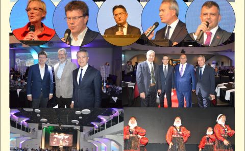 ~~â€˜BIZZ ASSOCIATIONS AWARDSâ€™ BELÇİKAâ€ºDA BAŞARIYA İMZA ATANLARI PLAKETLERLE ÖDÜLLENDİRDİ