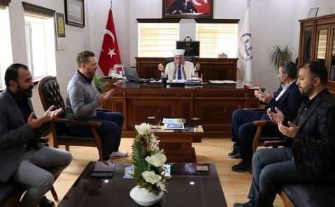 Atatürk hayranı turist Müslüman oldu, 