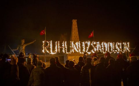Sarıkamış şehitleri anısına meşaleli yürüyüş