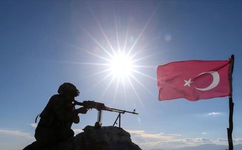 ŞEHİTLERİMİZ VAR VATAN SAĞOLSUN VE RUHLARI ŞAD OLSUN