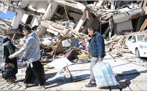 AB'den Türkiye'ye 26 milyon avroluk sığınmacı ve deprem yardımı