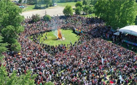 Dünyanın en neşeli şenliklerinden "Kakava" binlerce turist çekti