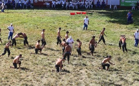 663. Tarihi Kırkpınar Yağlı Güreşleri'nde son gün müsabakaları başladı