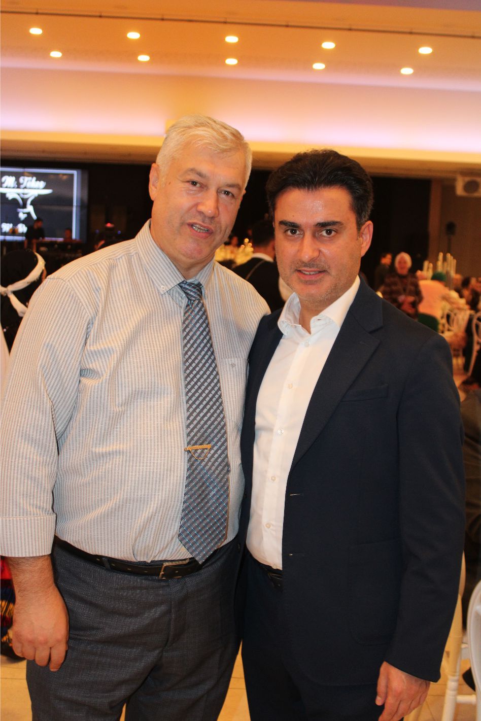 MELİKE İLE SELİM, DİLLERE DESTAN DÜĞÜN TÖRENİYLE EVLENDİLER...